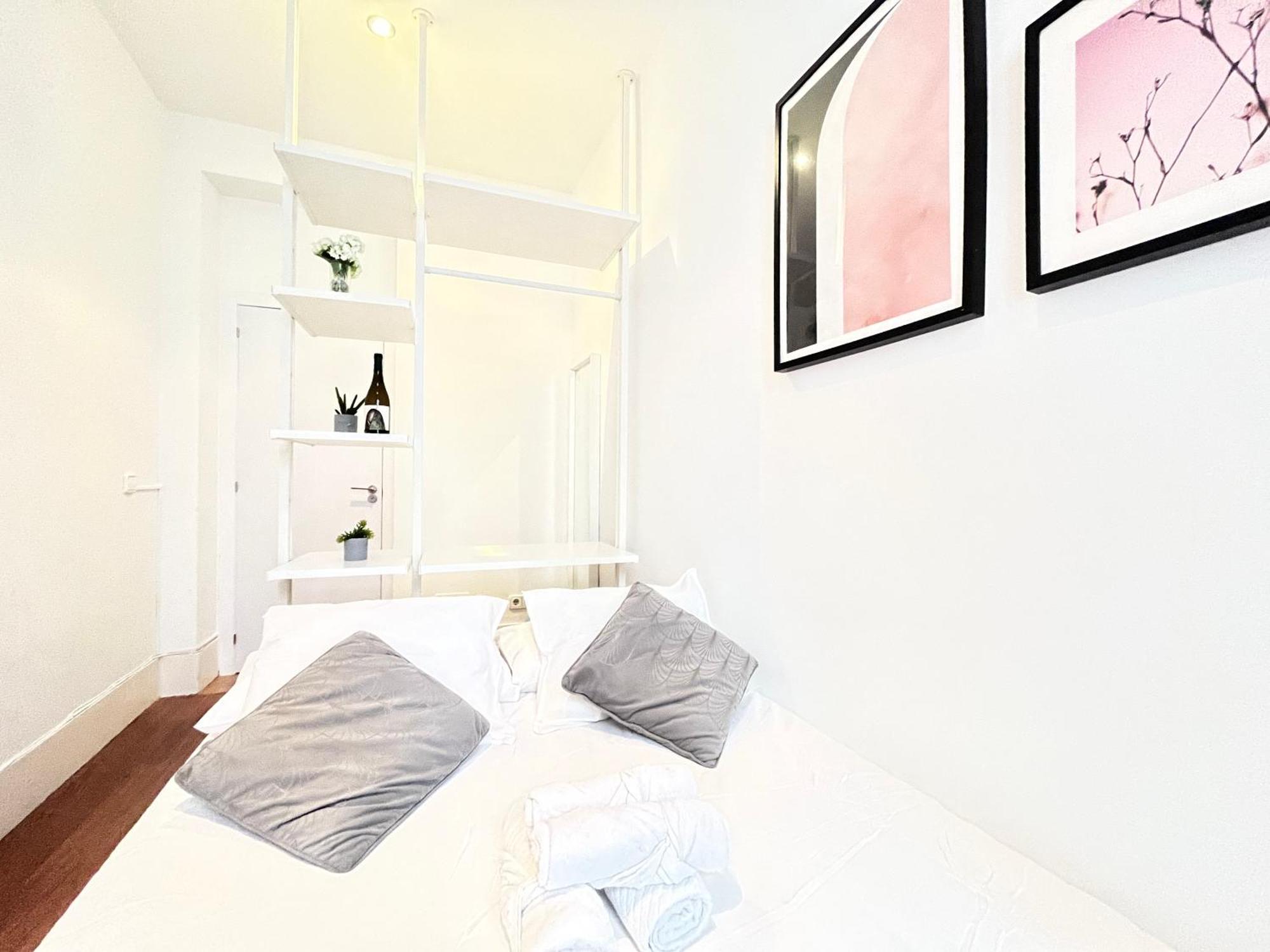 Habitacion Chueca Exterior Madrid Bagian luar foto