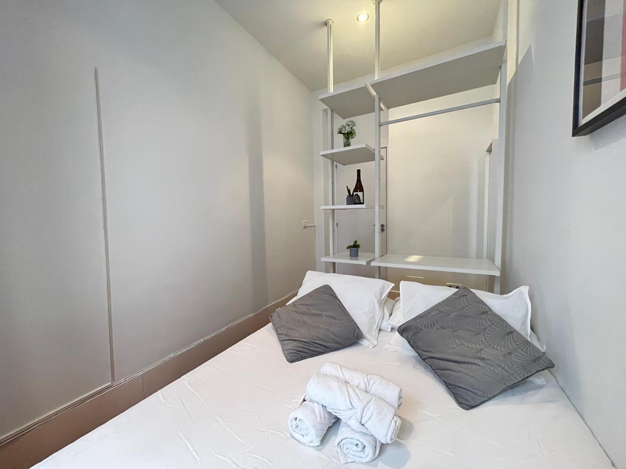 Habitacion Chueca Exterior Madrid Bagian luar foto